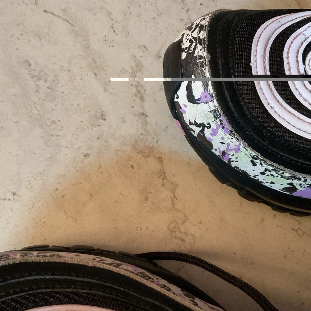 UEC 9.5 Nike Air Max 97 Black And Purple Splatter Sail Barely Volt Sneakers